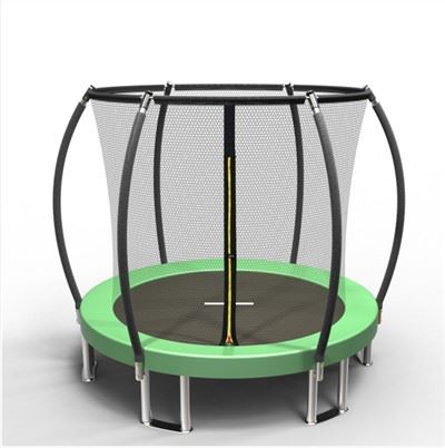 v bezpečnosti pozemních trampolín