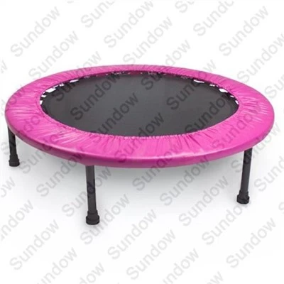 Online cvičení na trampolíně