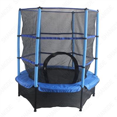 Malá dětská trampolína